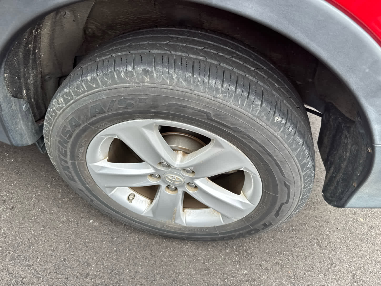 Used 2013 Toyota RAV4 XLE AWD/4WD image 6