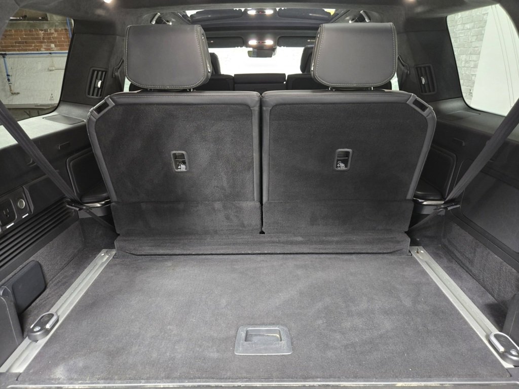 Used 2022 Rivian R1S Launch Edition image 44