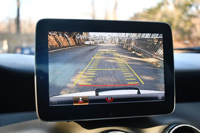 Used 2019 Mercedes-Benz CLA 250 4MATIC w/ Premium Package image 39