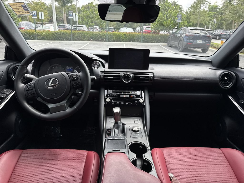 Used 2023 Lexus IS 300 w/ Comfort Package RWD image 14