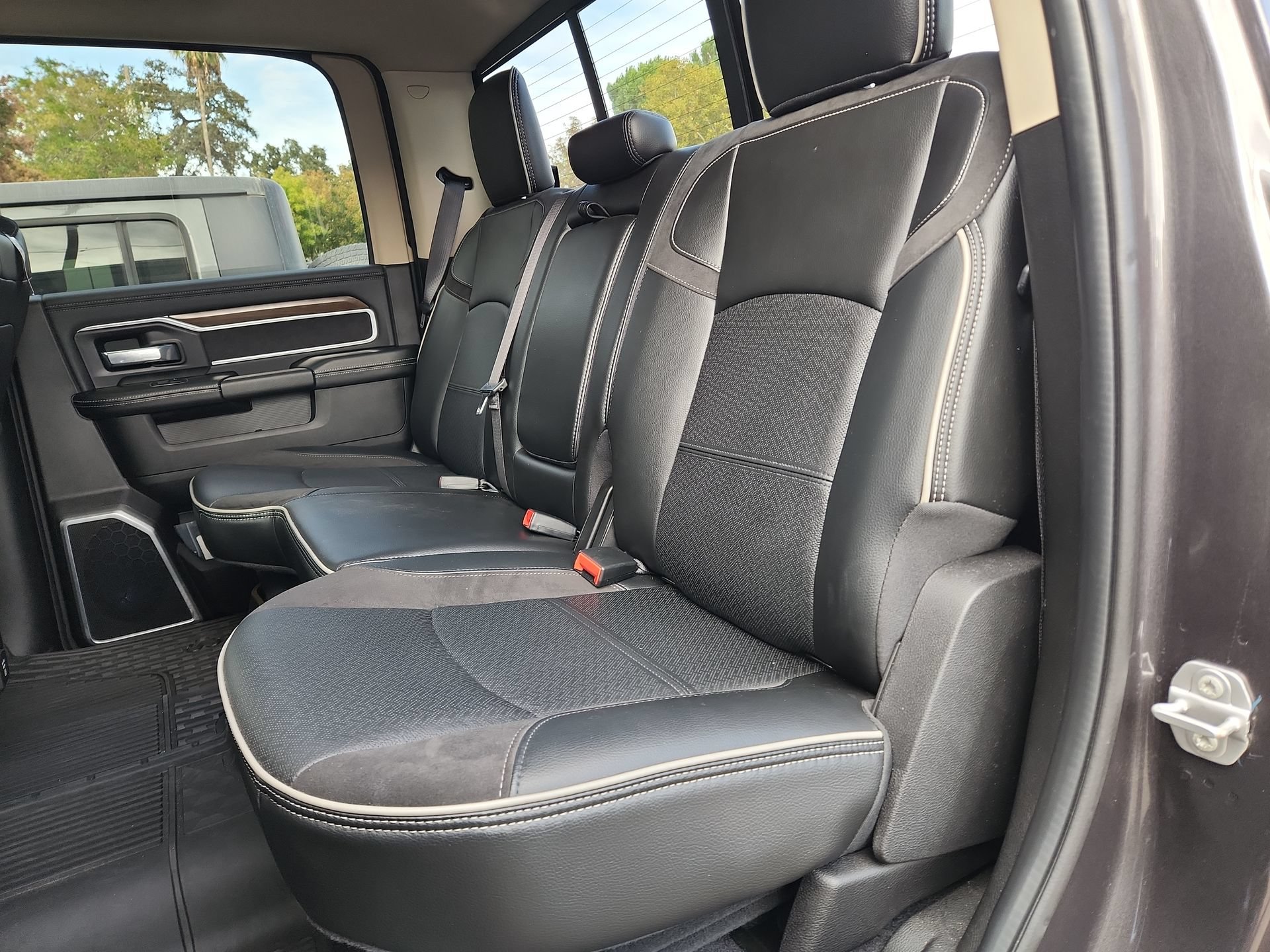 Certified 2022 RAM 2500 Laramie AWD/4WD image 24
