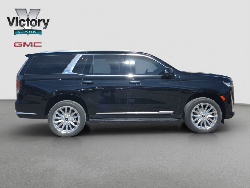 Used 2023 Cadillac Escalade Premium Luxury image 18