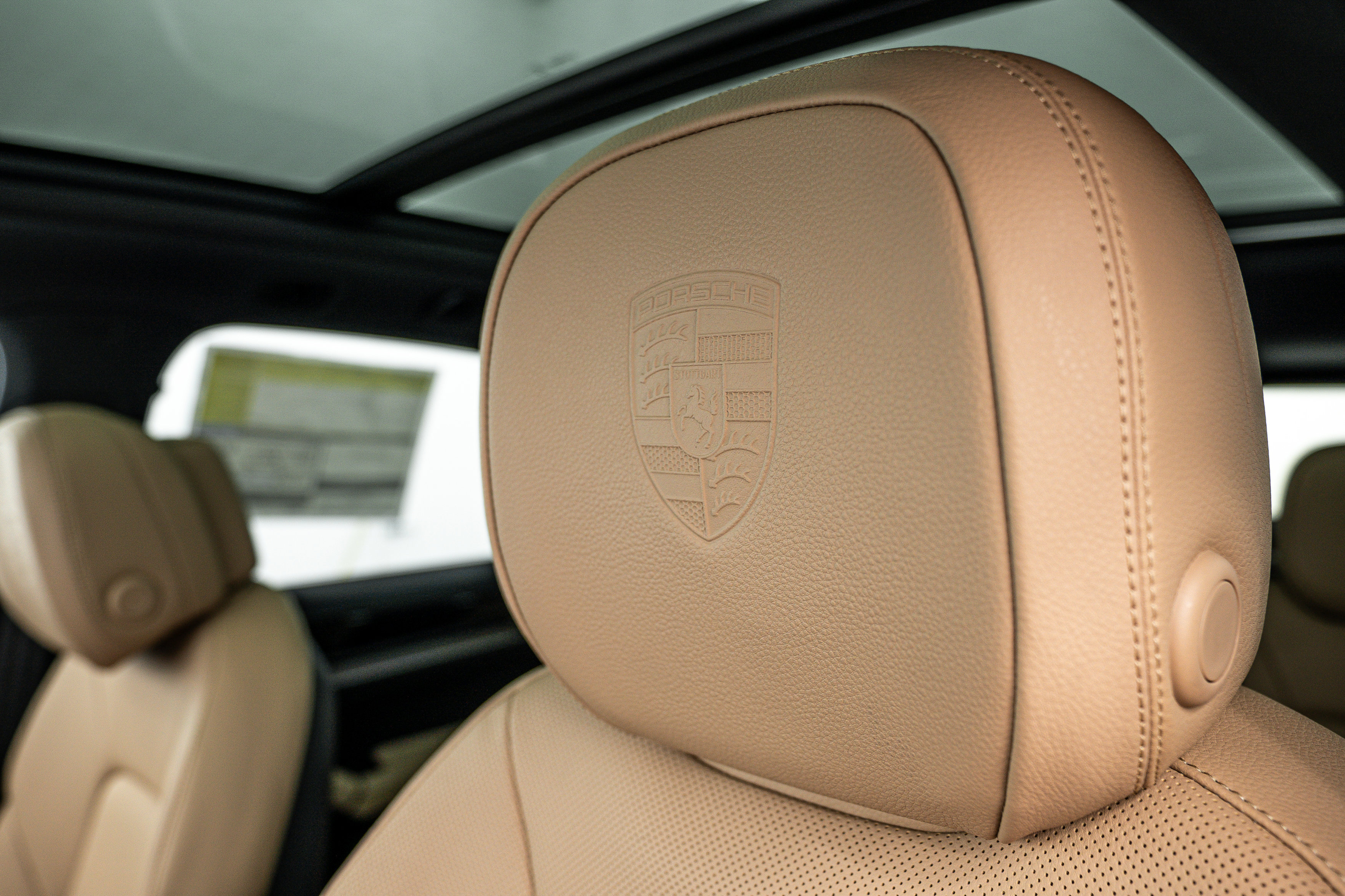 Certified 2026 Porsche Cayenne E-Hybrid image 17