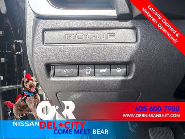 New 2027 Nissan Rogue Dark Armor FWD image 22