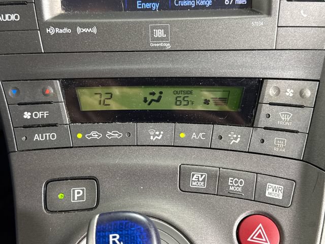 Used 2013 Toyota Prius Five FWD image 31