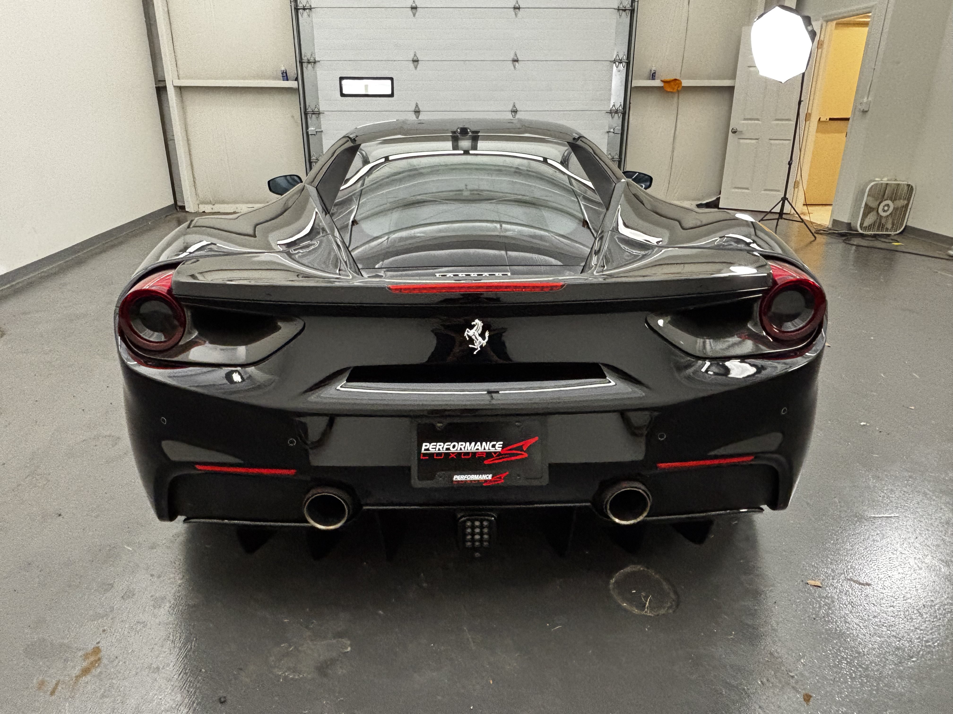 Used 2016 Ferrari 488 GTB RWD image 7