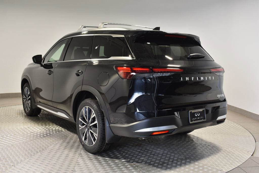 New 2026 INFINITI QX60 Luxe w/ Family Package image 5