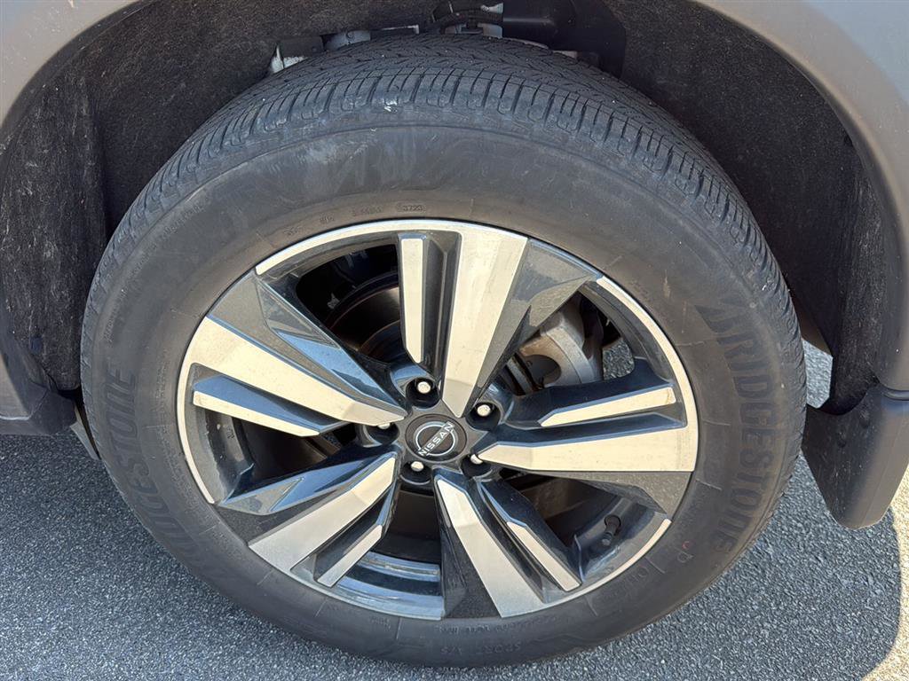 Certified 2023 Nissan Rogue SL w/ SL Premium Package FWD image 15