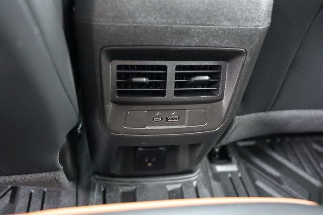 Used 2024 GMC Canyon AT4 w/ Canyon Safety Plus Package AWD/4WD image 28