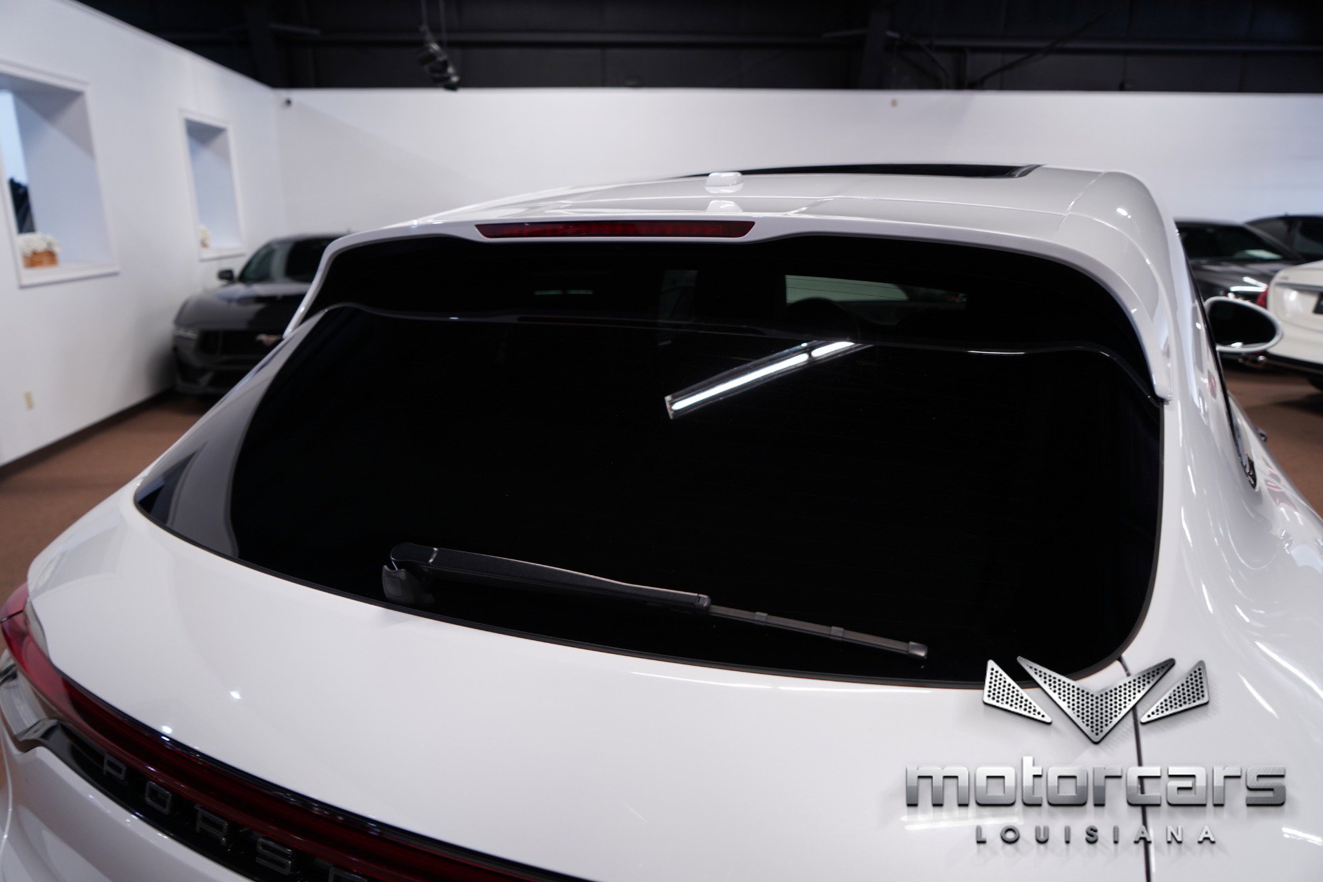 Used 2024 Porsche Macan Turbo w/ Premium Plus Package image 15