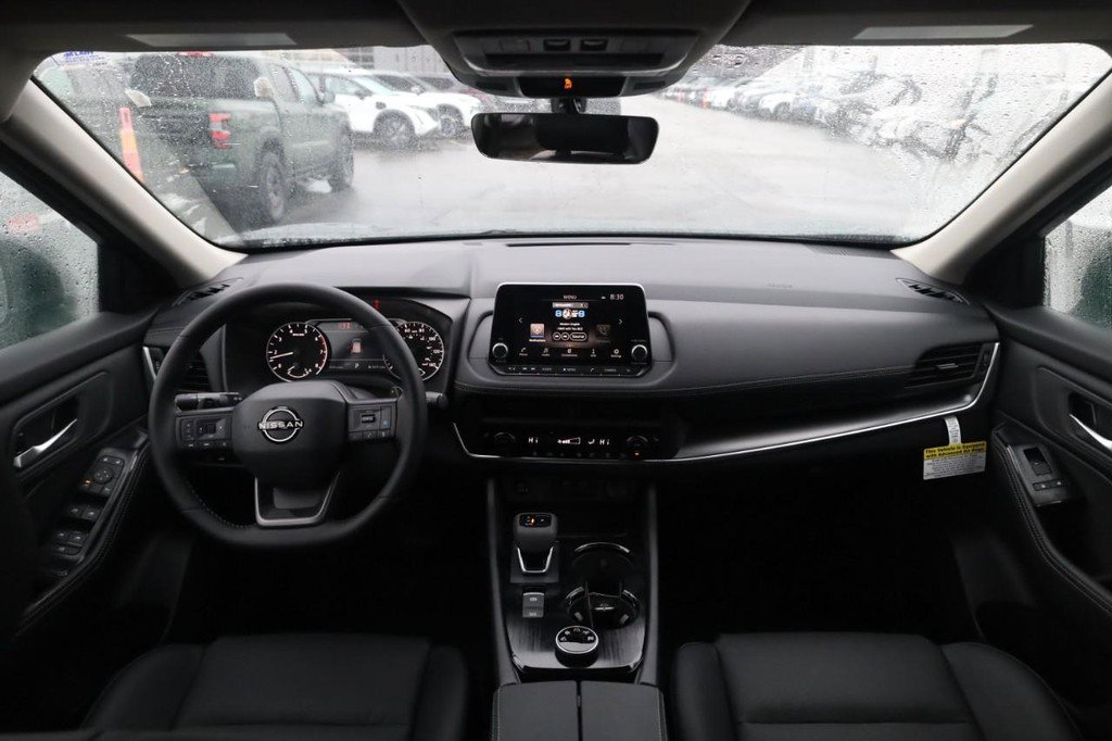 New 2026 Nissan Rogue SV image 7