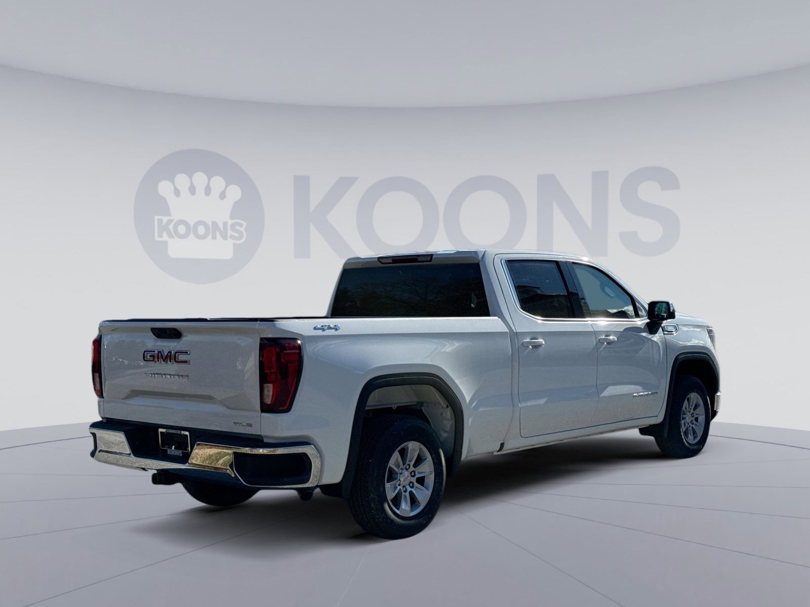 New 2026 GMC Sierra 1500 SLE image 7