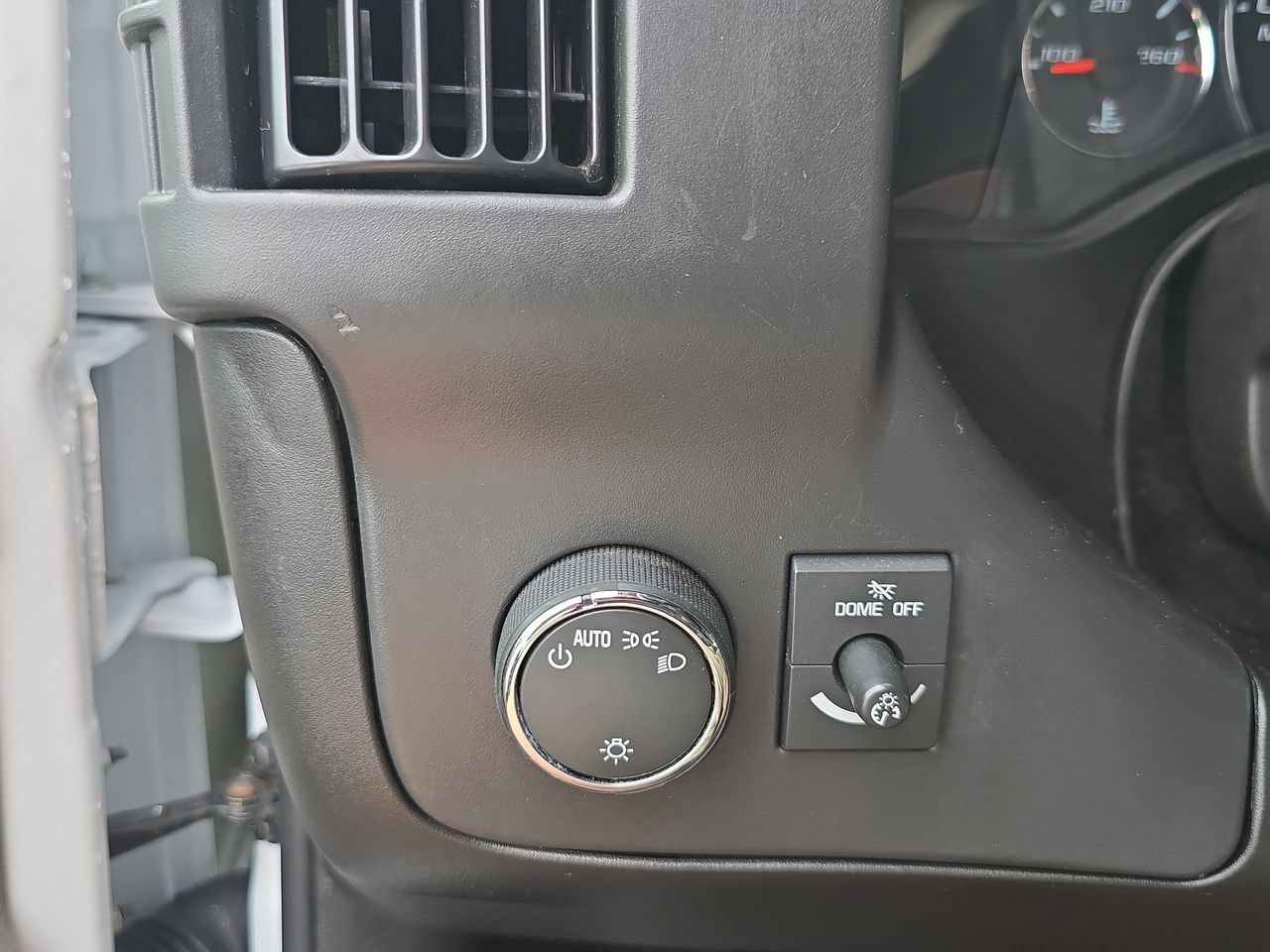 Certified 2025 GMC Savana 2500 w/ Driver Convenience Package RWD image 9