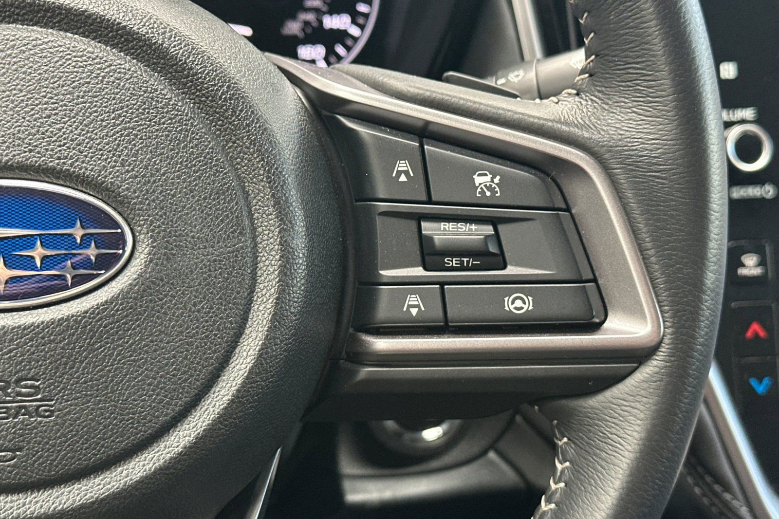 Used 2025 Subaru Legacy Premium AWD/4WD image 30