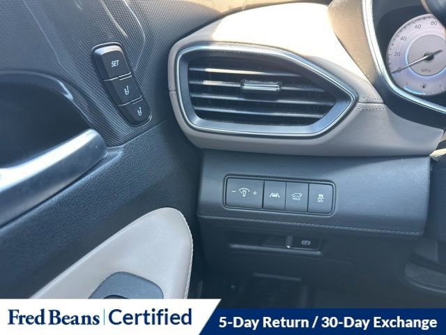 Used 2023 Hyundai Santa Fe Limited w/ Cargo Package AWD/4WD image 20