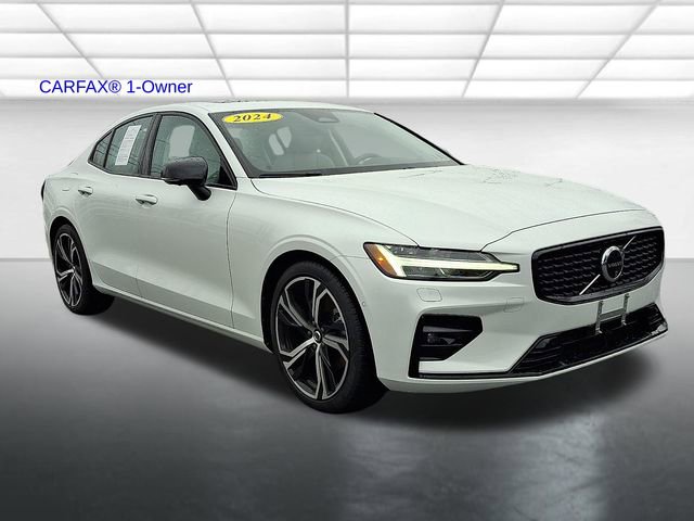 Certified 2024 Volvo S60 B5 Plus image 1