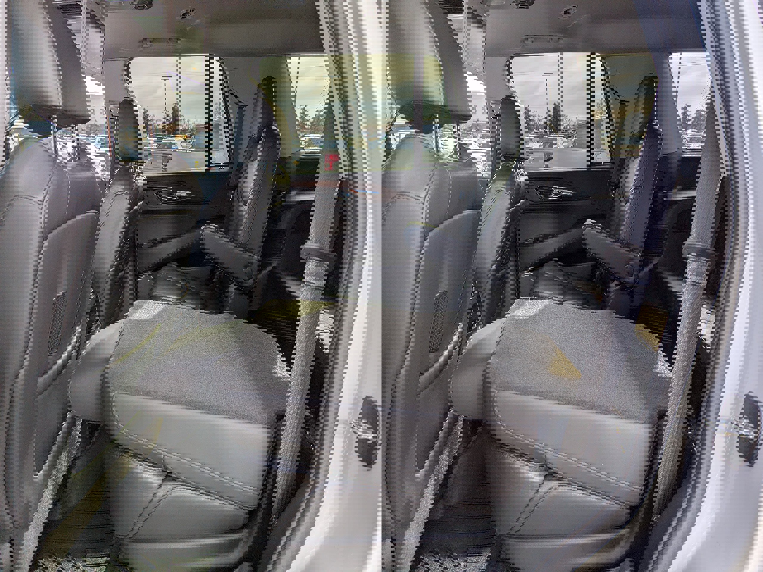 Used 2020 Cadillac Escalade Premium Luxury image 34