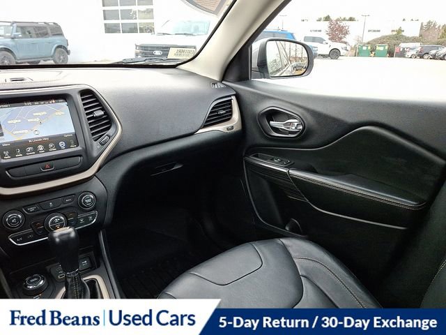 Used 2014 Jeep Cherokee Limited image 18