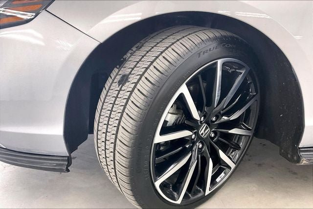 Certified 2024 Honda Accord Touring image 34