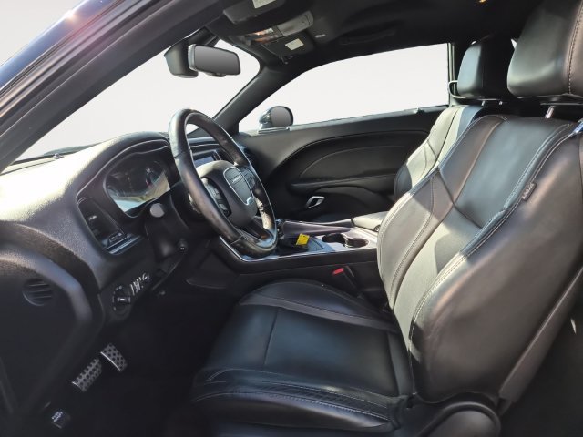 Used 2018 Dodge Challenger R/T Plus RWD image 11
