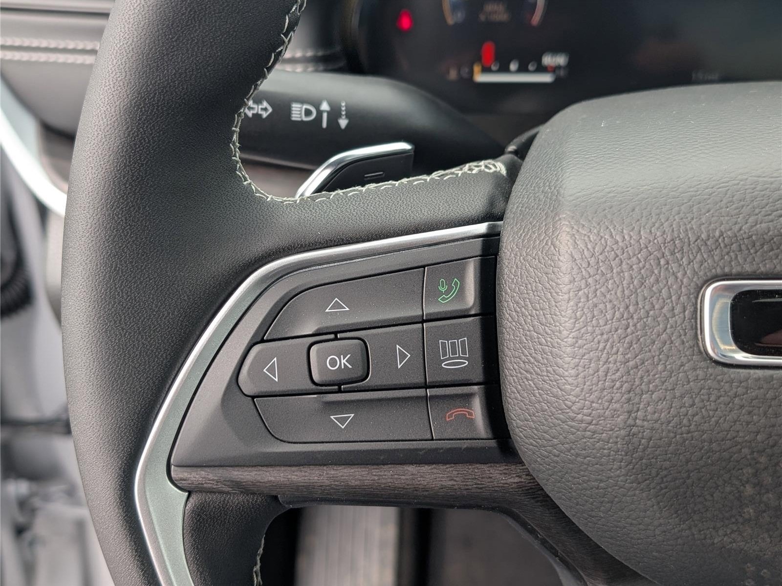 New 2026 Jeep Grand Cherokee Limited AWD/4WD image 19