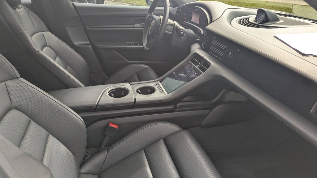 Used 2024 Porsche Taycan GTS w/ Premium Package image 17