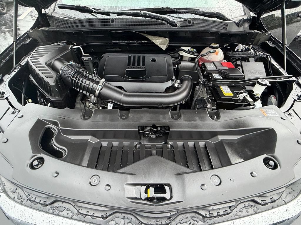 Certified 2025 Chevrolet Blazer LT FWD image 20