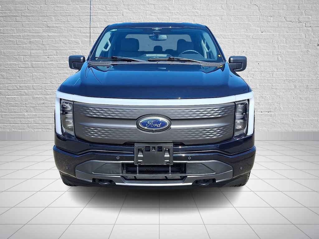 Used 2023 Ford F150 Lightning XLT AWD/4WD image 2