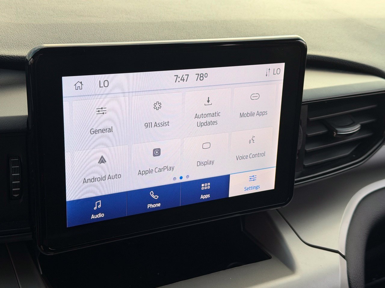 Used 2022 Ford Explorer XLT RWD image 25