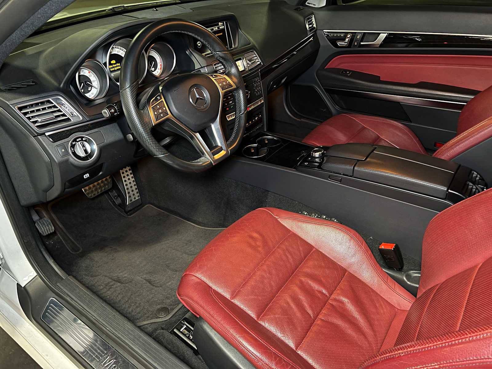 Used 2017 Mercedes-Benz E 400 4MATIC Coupe image 20