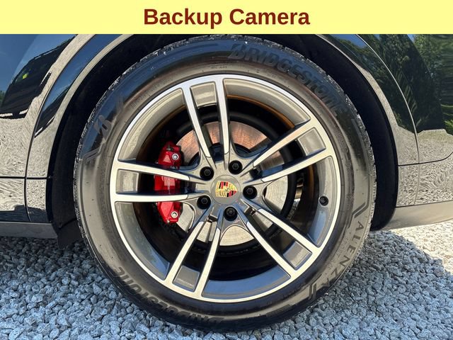 Used 2024 Porsche Cayenne Turbo AWD/4WD image 9