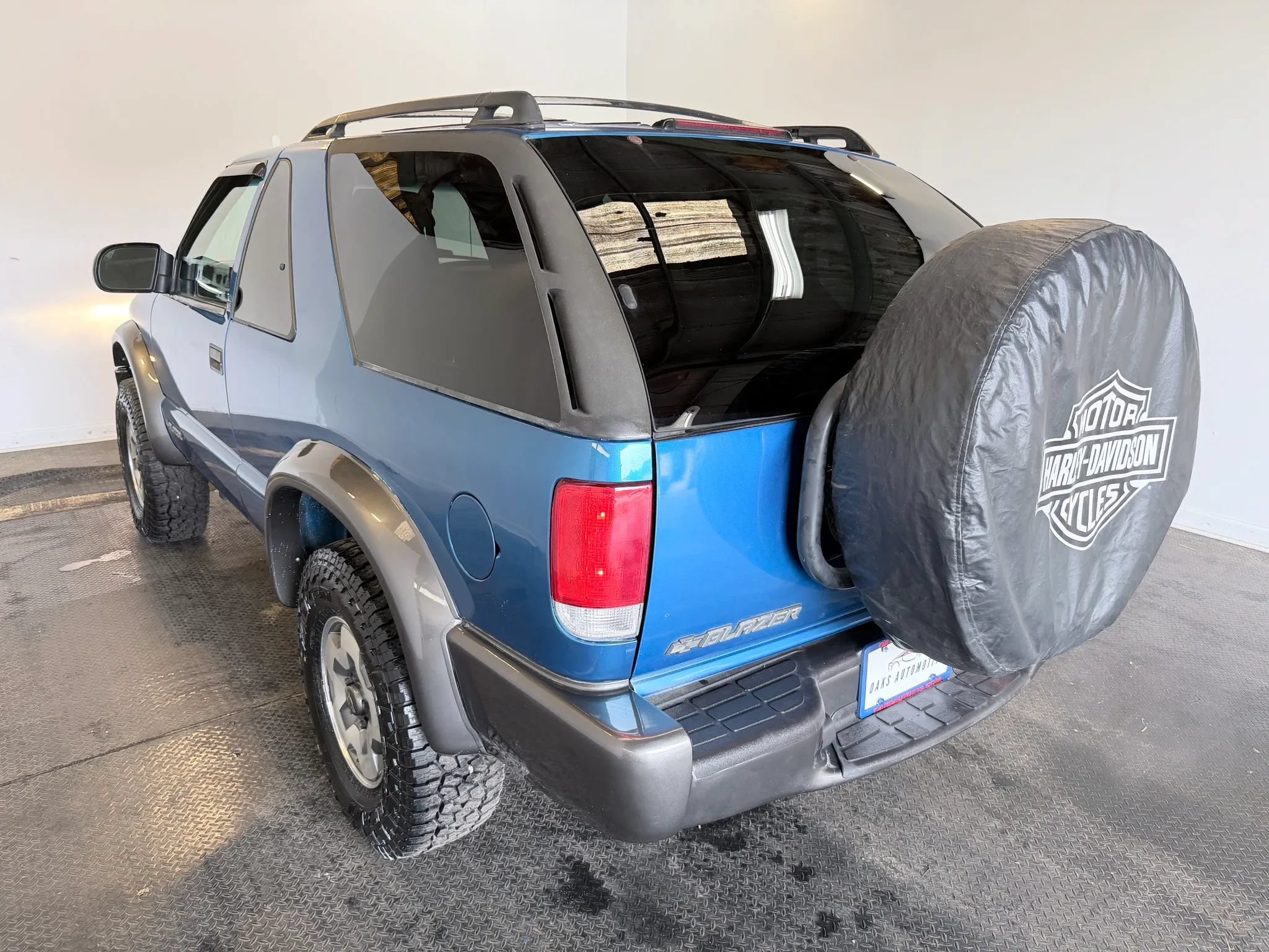Used 2001 Chevrolet Blazer LS w/ Preferred Equipment Group AWD/4WD image 5