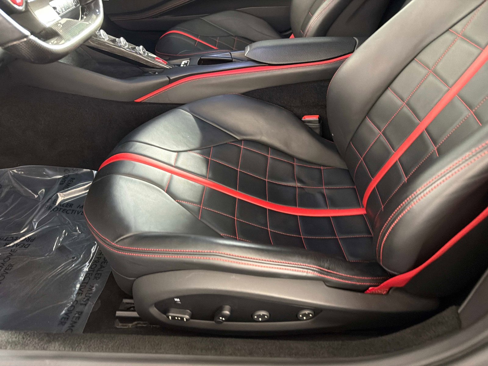 Used 2021 Ferrari 812 GTS RWD image 29
