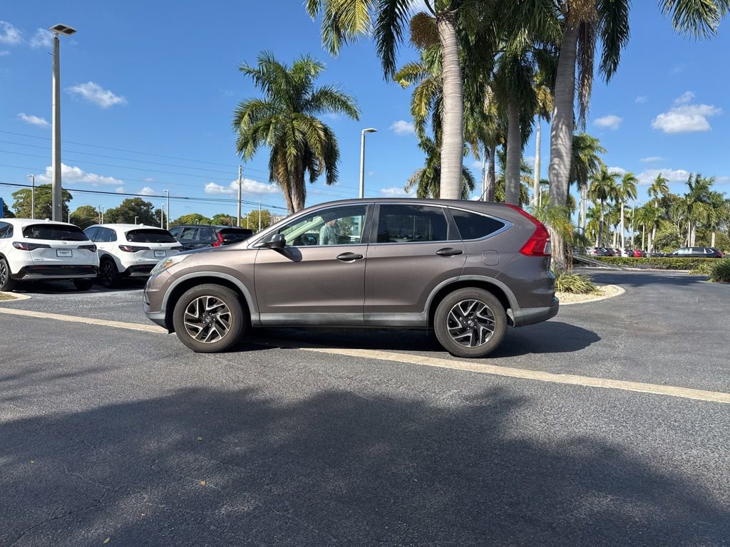 Used 2016 Honda CR-V SE image 12
