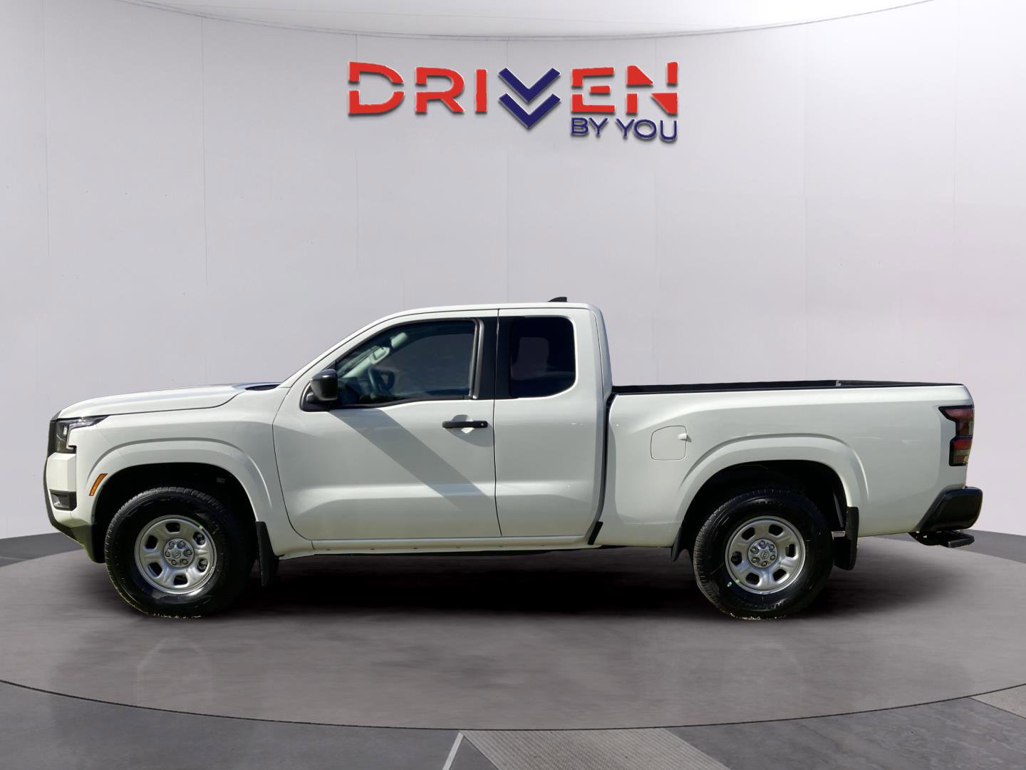 New 2026 Nissan Frontier S image 2