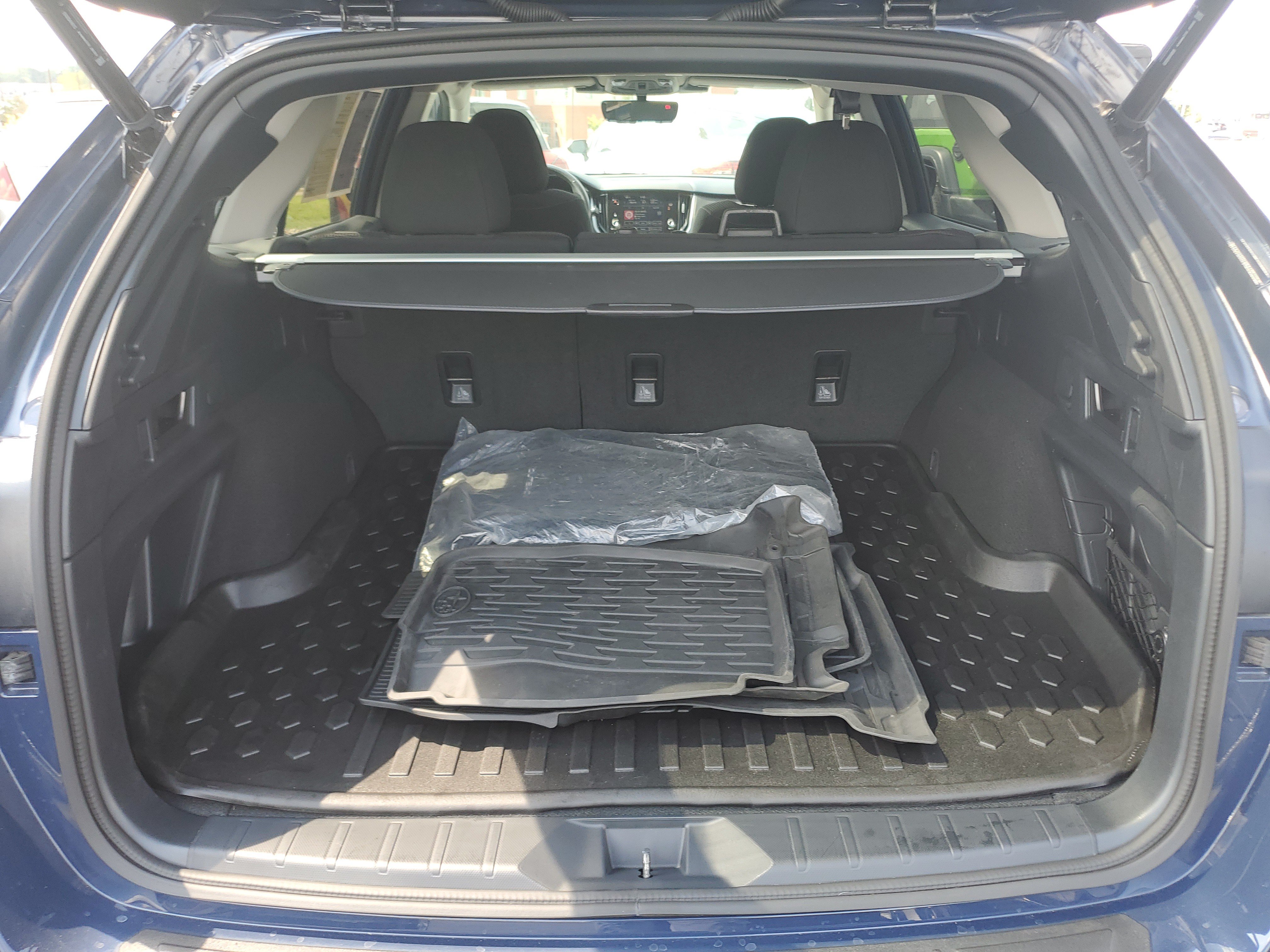 Certified 2024 Subaru Outback Premium AWD/4WD image 9