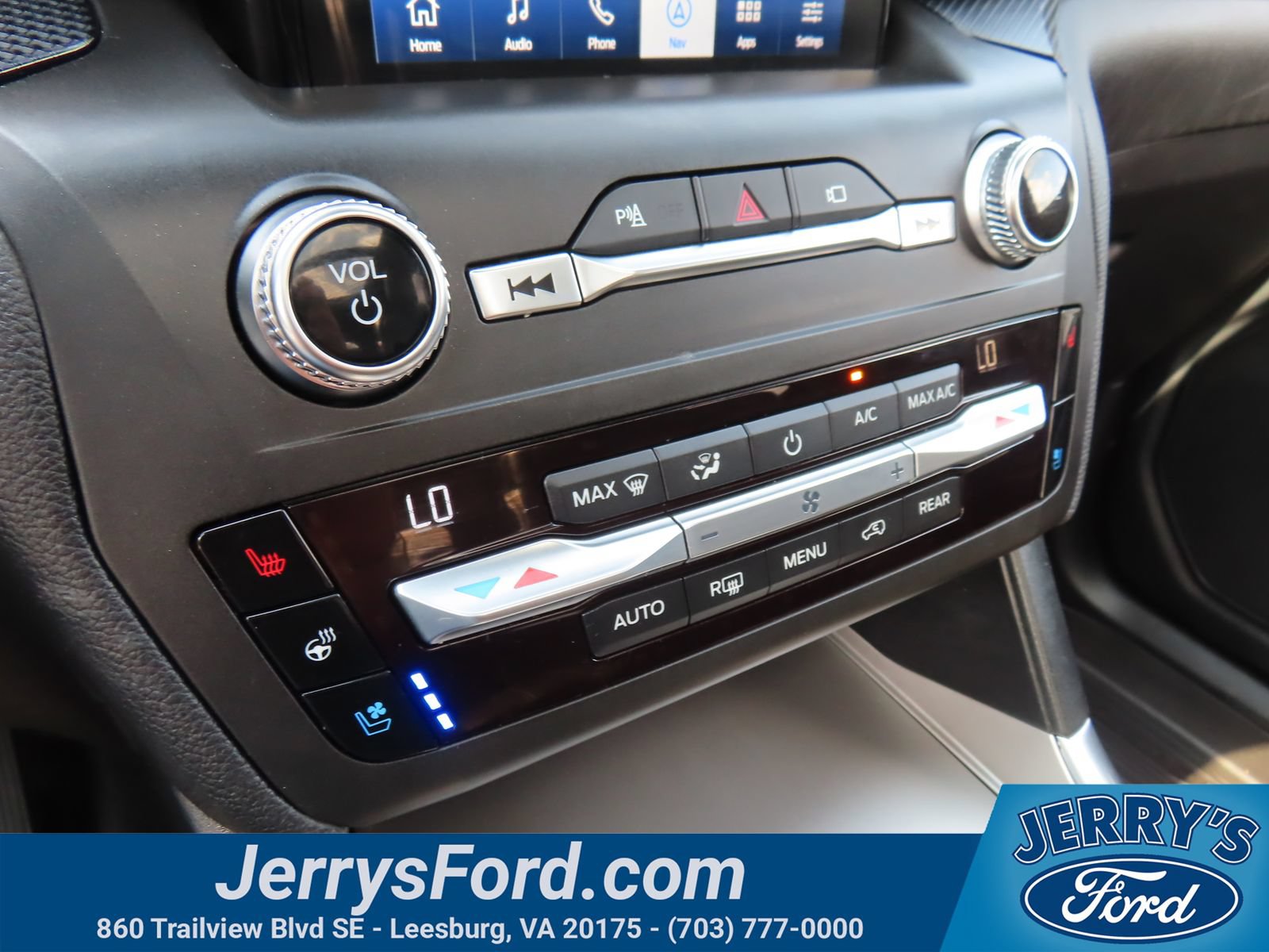 Certified 2020 Ford Explorer ST w/ Premium Technology Package AWD/4WD image 27