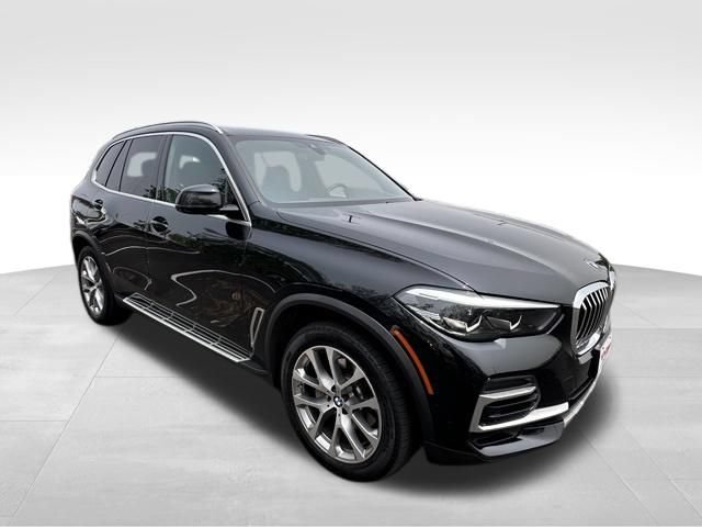 Used 2023 BMW X5 xDrive40i w/ Premium Package AWD/4WD image 11