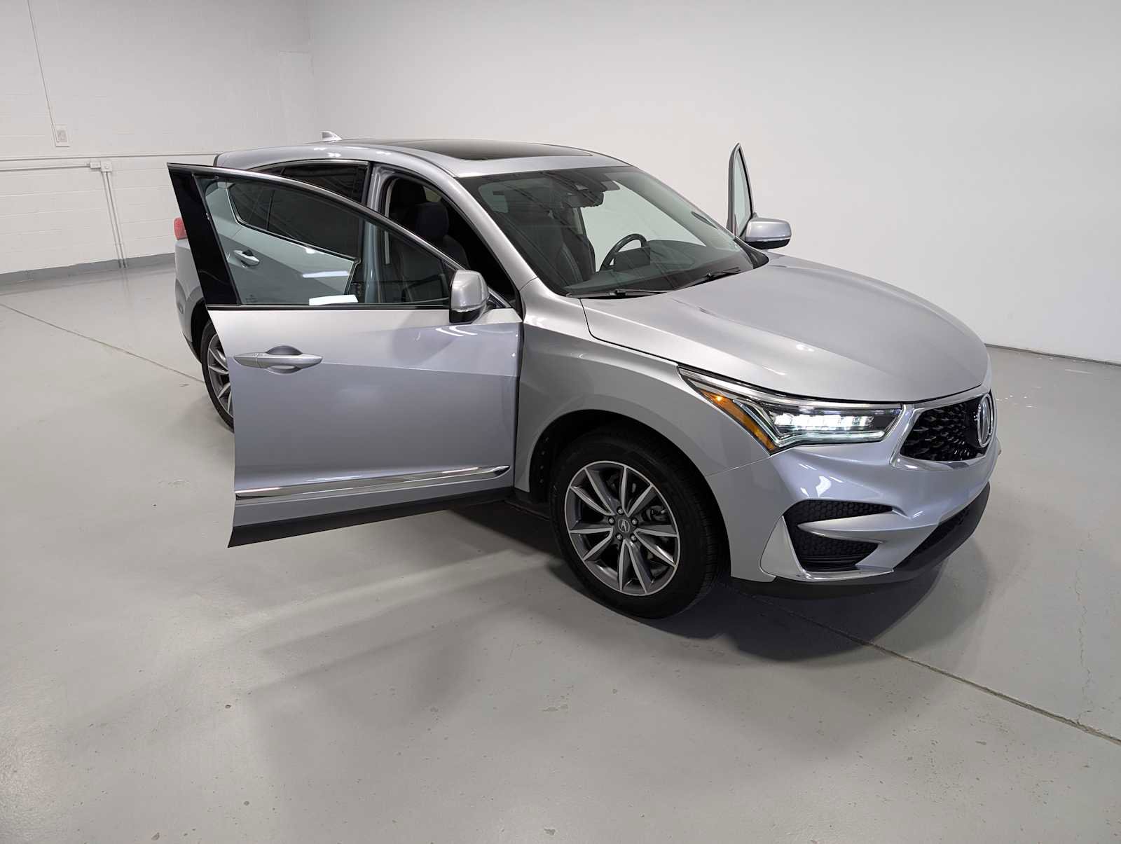 Certified 2020 Acura RDX AWD w/ Technology Package image 16