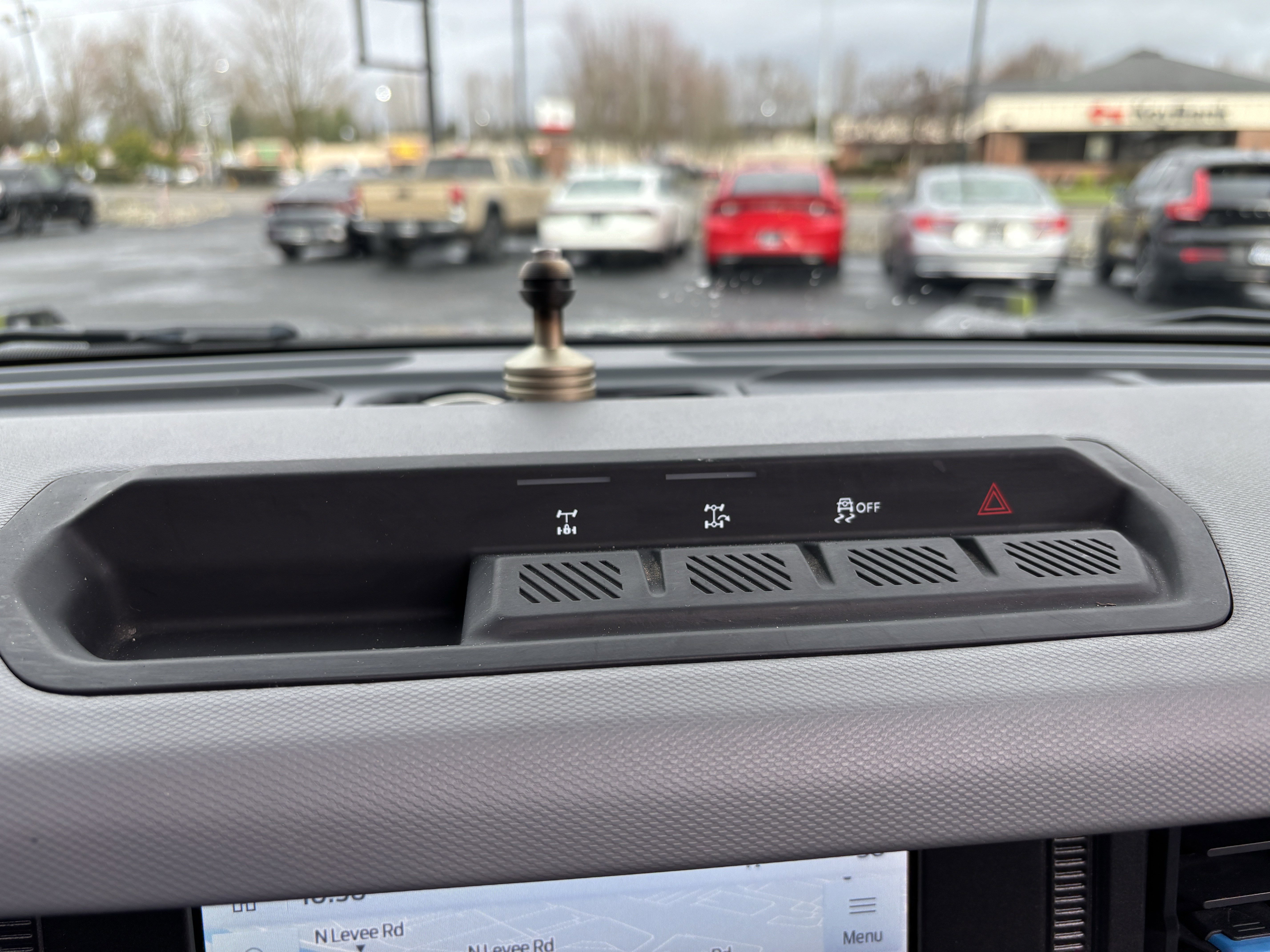 Used 2022 Ford Bronco Black Diamond image 31