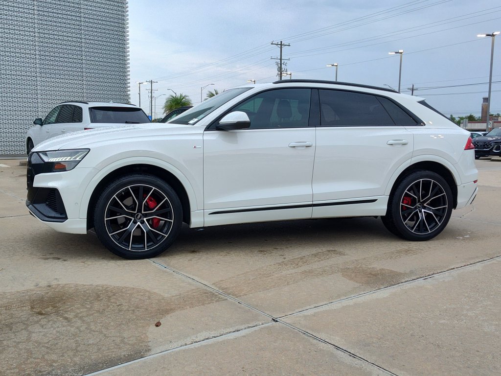 Used 2023 Audi Q8 Premium Plus AWD/4WD image 3