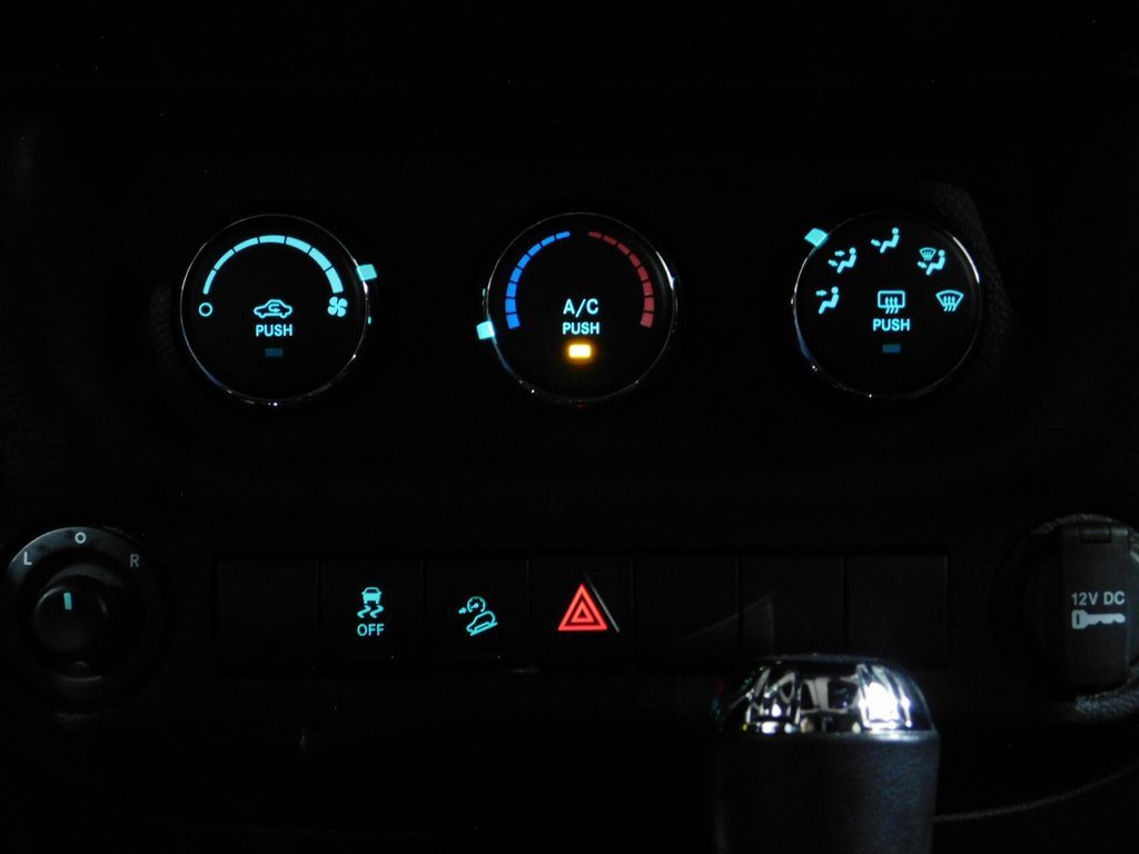 Used 2018 Jeep Wrangler Willys Wheeler image 35