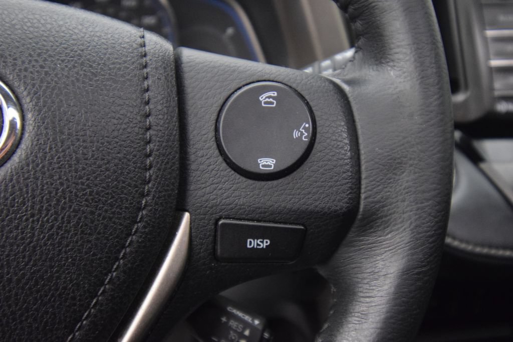 Used 2015 Toyota RAV4 Limited w/ Technology Package AWD/4WD image 33