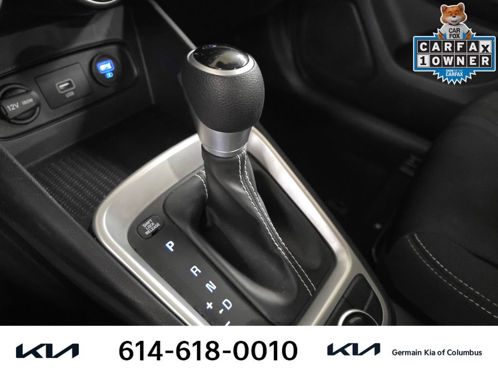 Used 2020 Hyundai Venue SEL FWD image 24