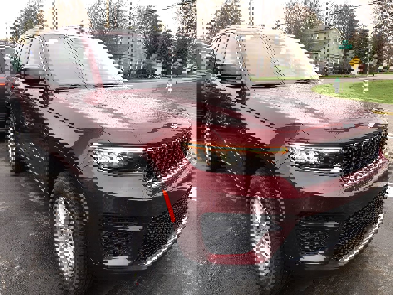 New 2026 Jeep Grand Cherokee Laredo image 7