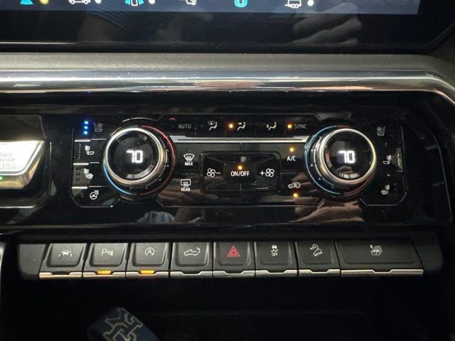 Used 2023 GMC Sierra 1500 Denali Ultimate AWD/4WD image 13