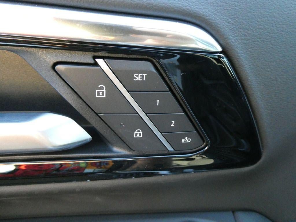 New 2026 Chevrolet Tahoe High Country AWD/4WD image 21