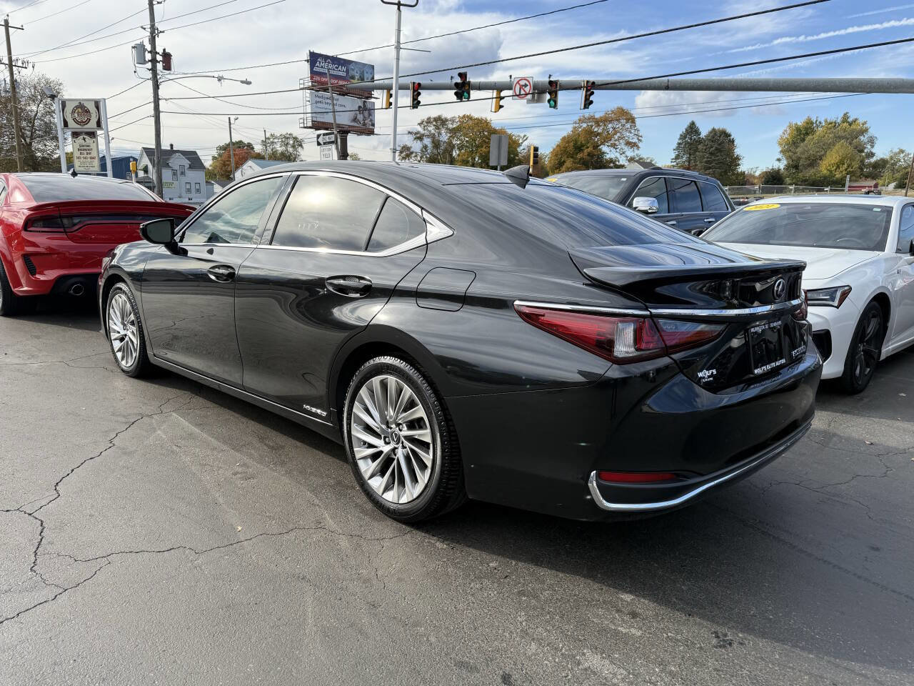 Used 2020 Lexus ES 300h w/ Luxury Package image 6