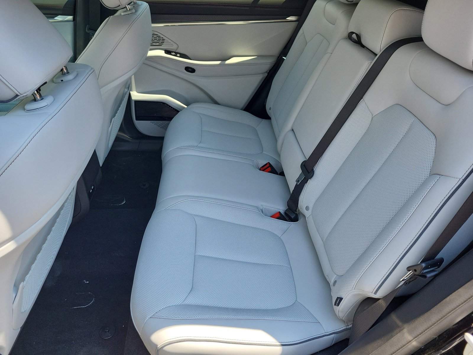 New 2025 Jeep Wagoneer Limited image 24