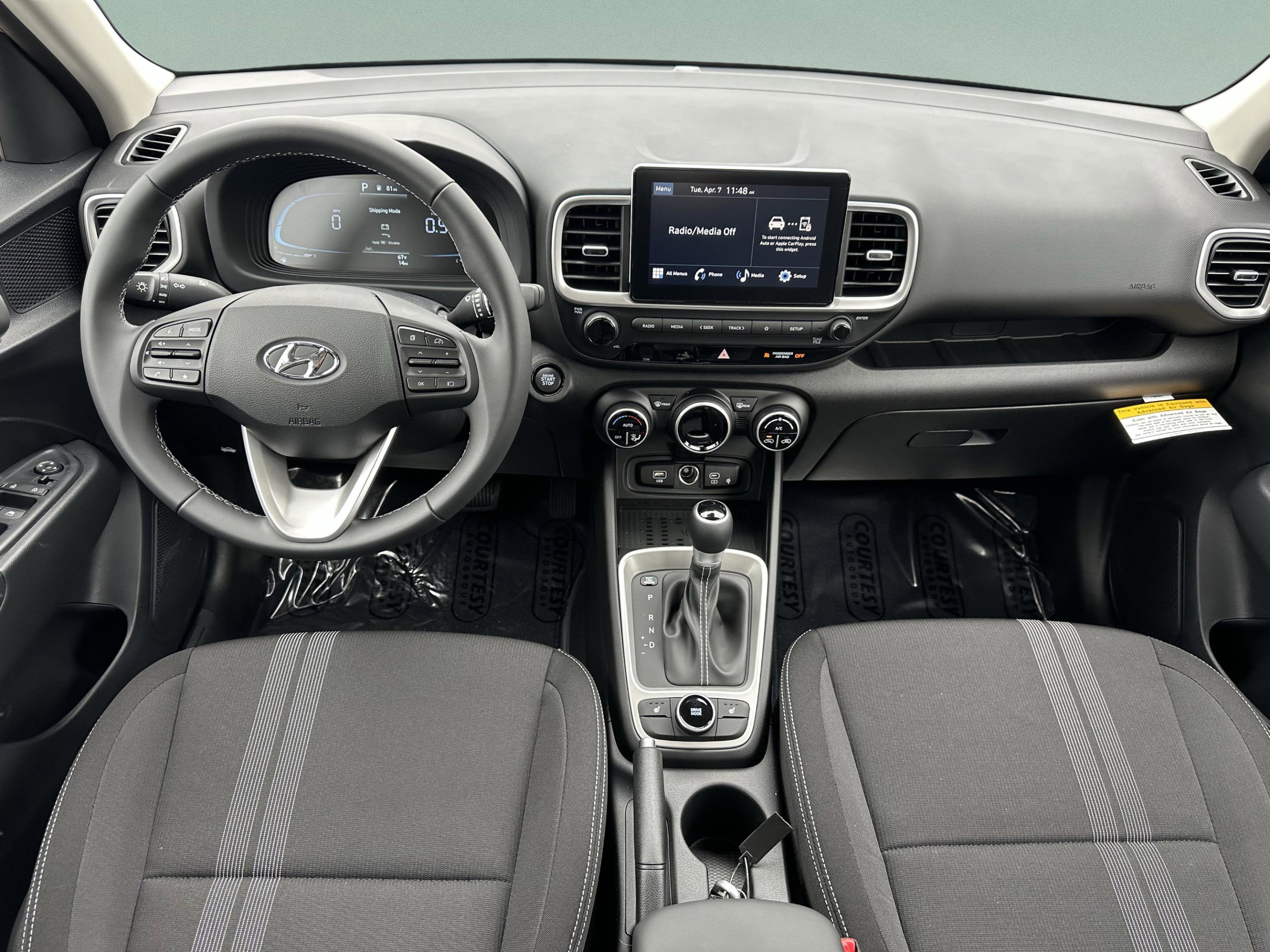 New 2026 Hyundai Venue SEL FWD image 11